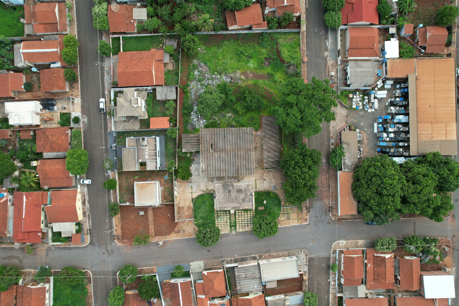 Imagem do VENDA - ÁREA INDUSTRIAL NO SETOR AEROPORTO